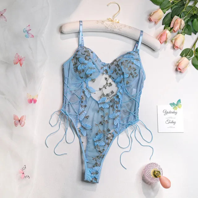 Céline | Broderet sommerfugle bodysuit